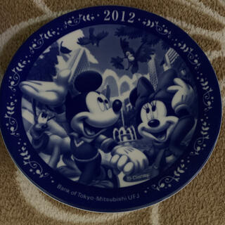 ノリタケ(Noritake)の[ジョル様専用】2012 ミッキーマウスと仲間たちのイヤープレート(食器)