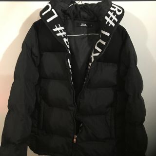 モンクレール(MONCLER)のLUXE/R フード　ブルゾン黒ダウンジャケット　モンクレール好きに(ダウンジャケット)