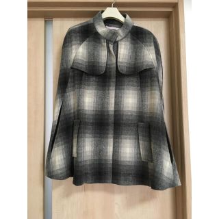 フォーエバートゥエンティーワン(FOREVER 21)の新品　フォーエバー21 ポンチョ(ポンチョ)