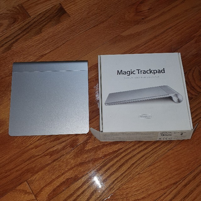 Mac (Apple)(マック)のApple Magic Trackpad スマホ/家電/カメラのPC/タブレット(PC周辺機器)の商品写真