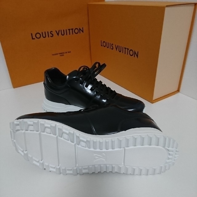 LOUIS VUITTON(ルイヴィトン)のルイヴィトンLOUIS VUITTON革靴ランウェイ スニーカー8.0 メンズの靴/シューズ(スニーカー)の商品写真