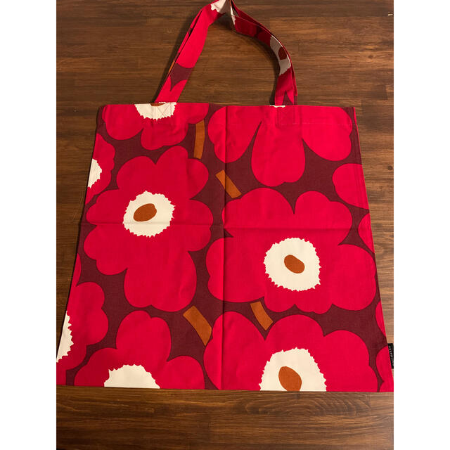 marimekko(マリメッコ)の【2020年秋冬新作】マリメッコ　トートバッグ　エコ　ウニッコ　新品未使用 レディースのバッグ(トートバッグ)の商品写真