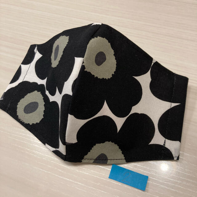 marimekko(マリメッコ)のK様専用☆2点　立体　インナーマスク　黒2 ハンドメイドのハンドメイド その他(その他)の商品写真