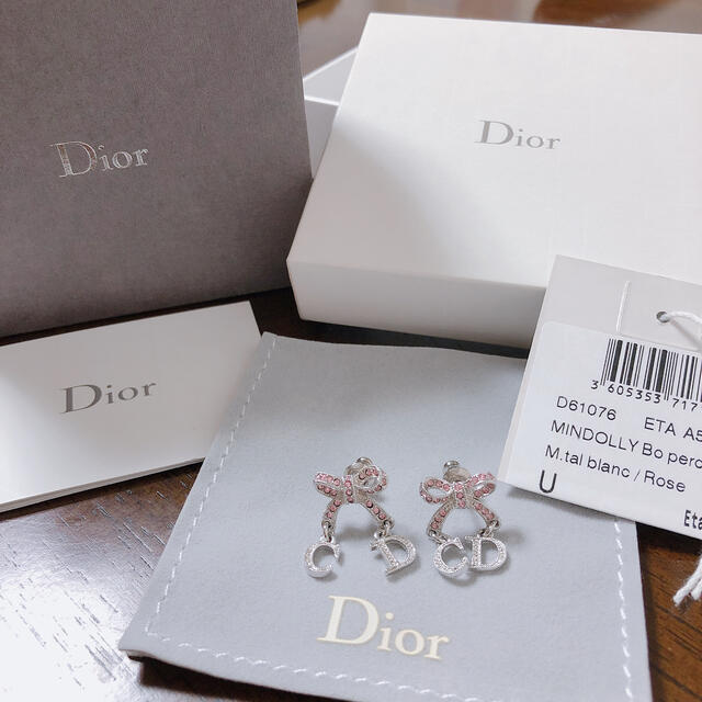 クリスチャンディオール♡DIOR リボン ピアス | フリマアプリ ラクマ