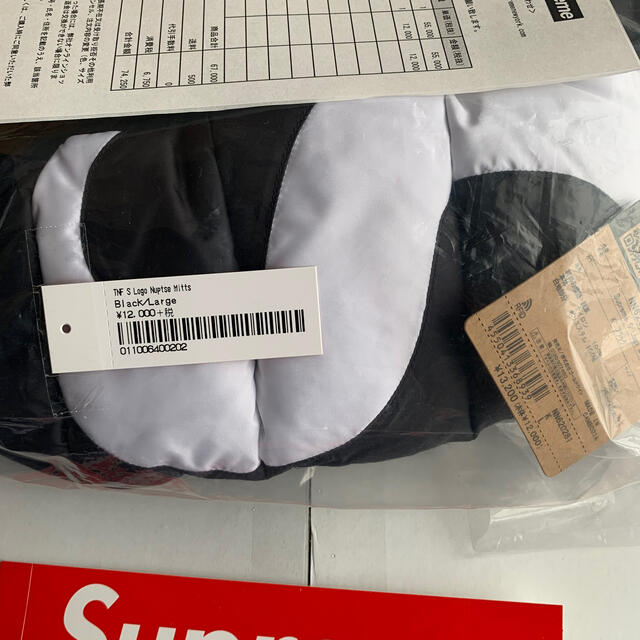 Supreme(シュプリーム)のsupreme s logo nuptse mitts L メンズのファッション小物(手袋)の商品写真