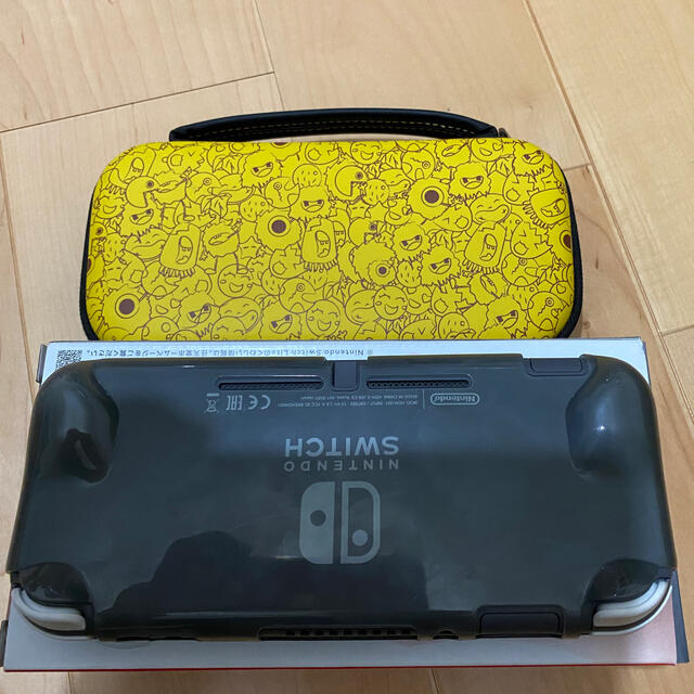 ニンテンドースイッチライト　美品