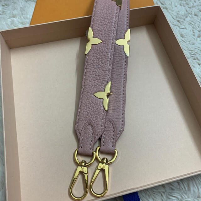 LOUIS VUITTON(ルイヴィトン)のLOUIS VUITTON ショルダーストラップ J02359 レディースのアクセサリー(その他)の商品写真