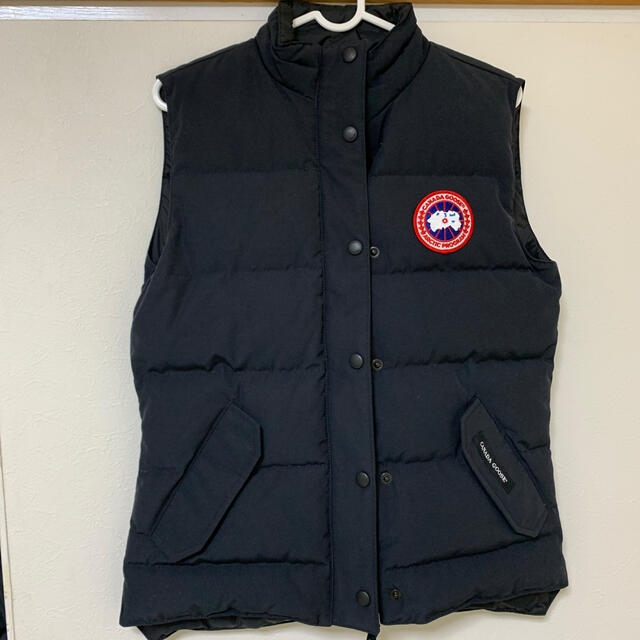 CANADA GOOSE(カナダグース)のカナダグース  ダウンベスト レディースのジャケット/アウター(ダウンベスト)の商品写真