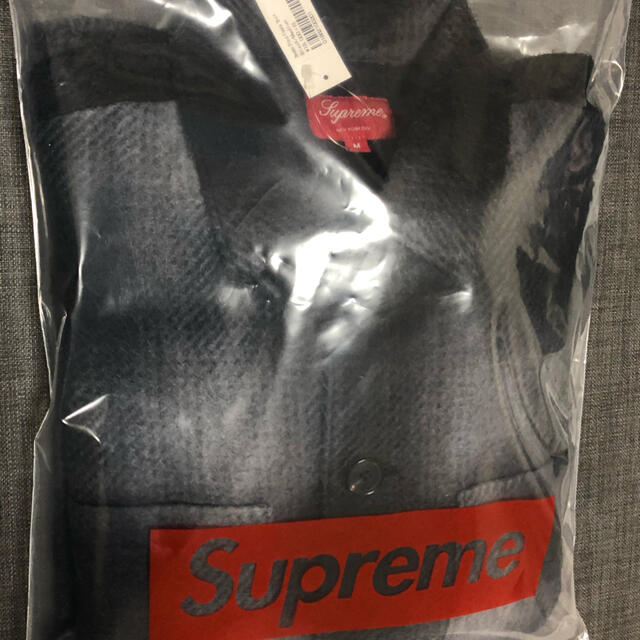 Supreme(シュプリーム)の黒 M Supreme Shadow Plaid Fleece Shirt 新品 メンズのトップス(シャツ)の商品写真