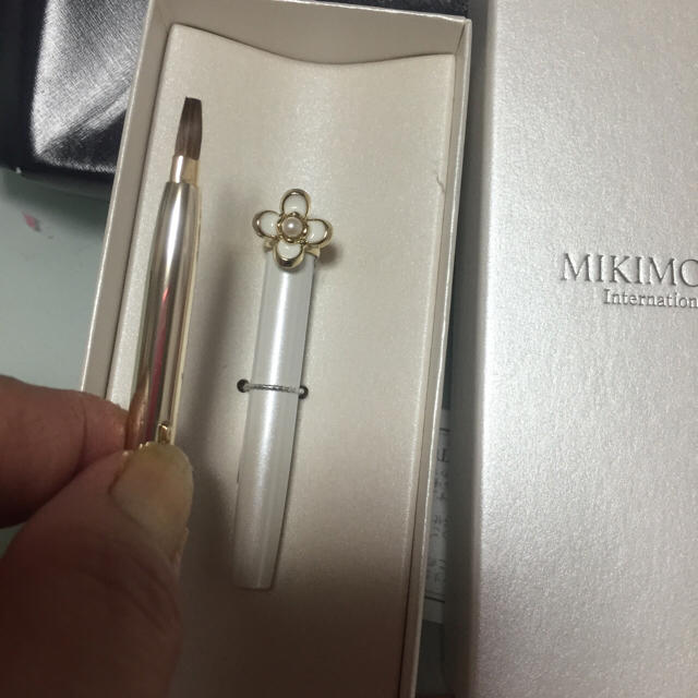 MIKIMOTO(ミキモト)の新品 未使用   ミキモト 紅筆   コスメ/美容のキット/セット(その他)の商品写真