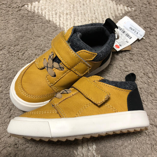 ZARA KIDS(ザラキッズ)のスニーカー キッズ/ベビー/マタニティのベビー靴/シューズ(~14cm)(スニーカー)の商品写真