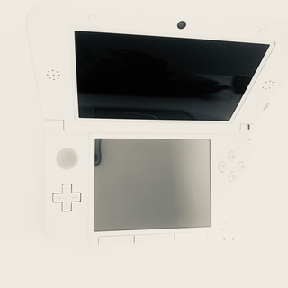 ニンテンドー3DS(ニンテンドー3DS)の任天堂3DS ホワイト(家庭用ゲームソフト)