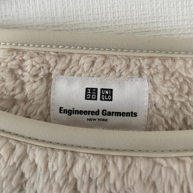 Engineered Garments(エンジニアードガーメンツ)のUNIQLO ユニクロ エンジニアードガーメンツ  フリースプルオーバー　L メンズのトップス(その他)の商品写真