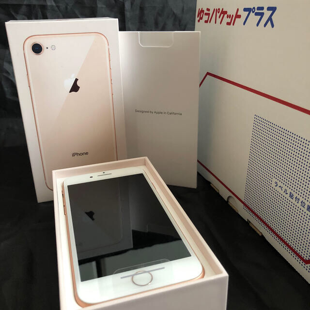 未使用新品★SIMロック解除済み★iPhone8