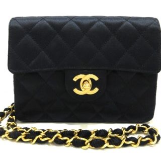 シャネル(CHANEL)のシャネル ショルダーバッグ美品  黒 サテン(ショルダーバッグ)