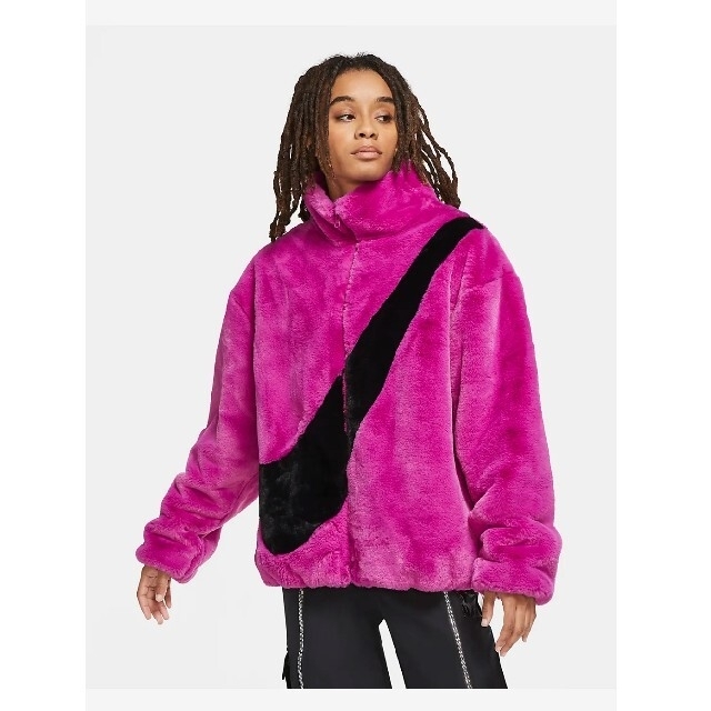 NIKE(ナイキ)のnike フェイクファージャケット pink XL レディースのジャケット/アウター(毛皮/ファーコート)の商品写真