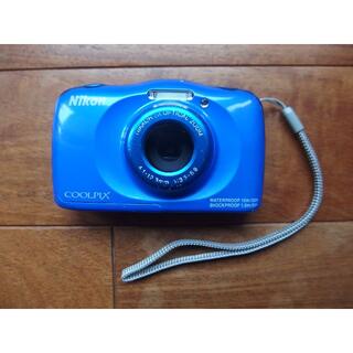 ニコン(Nikon)のニコン Nikon COOLPIX S33 青 ブルー 防水 中古 完動品(コンパクトデジタルカメラ)