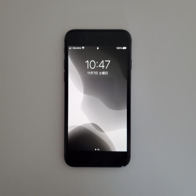 iPhone 8 Space Gray 64 GB SIMフリー