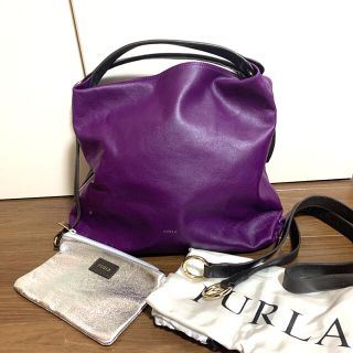 フルラ(Furla)の最終値下げ★美品★FURLA トートバッグ　ポーチ／肩掛けベルト付き★(ショルダーバッグ)