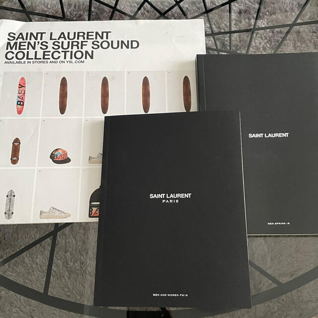 Saint Laurent(サンローラン)のsaint laurent paris ルックブック　ポスターセット メンズのメンズ その他(その他)の商品写真