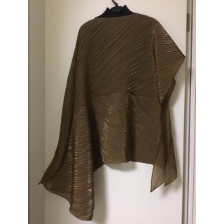 プリーツプリーズイッセイミヤケ(PLEATS PLEASE ISSEY MIYAKE)のイッセイミヤケ　プリーツプリーズ　ミニマダムT ブラウン系(ストール/パシュミナ)