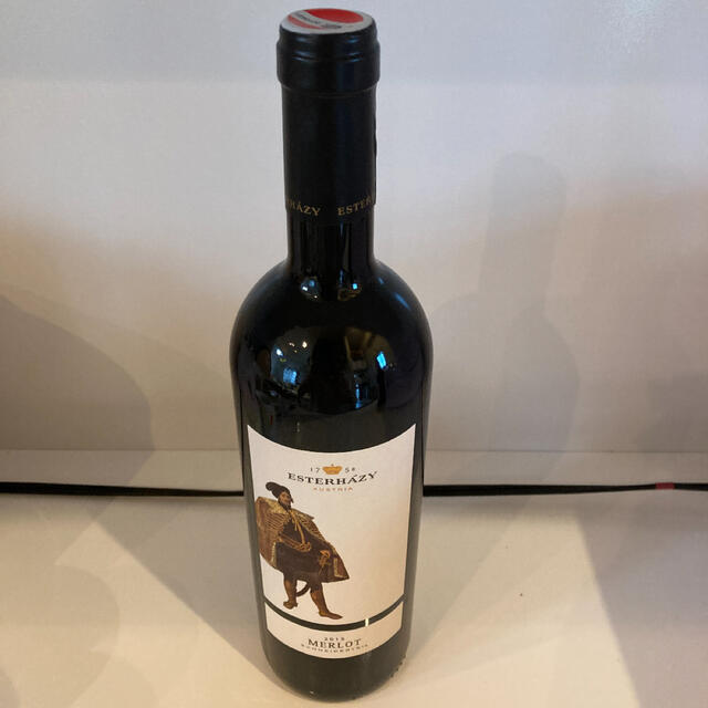 赤ワイン  オーストリア Esterhazy エスターハージーメルロー 食品/飲料/酒の酒(ワイン)の商品写真