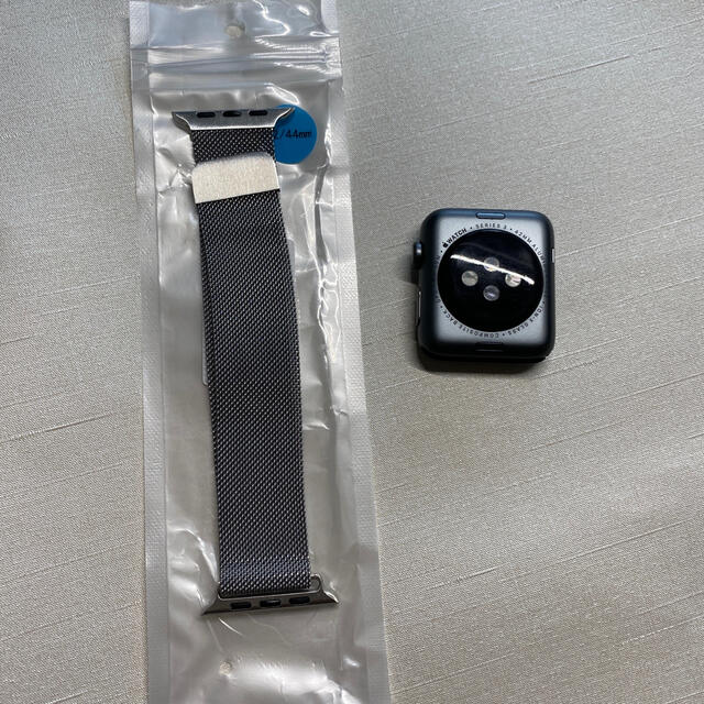 Apple Watch(アップルウォッチ)のApple Watch Series 3 42mm スペースグレー　中古 メンズの時計(腕時計(デジタル))の商品写真