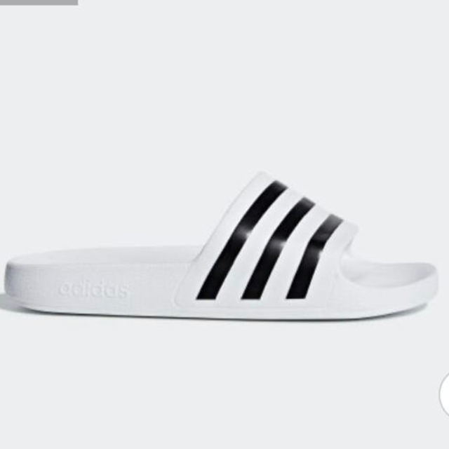 adidas(アディダス)のアディダス　サンダル　ADILETTE Aqua 新品　27.5 cm メンズの靴/シューズ(サンダル)の商品写真
