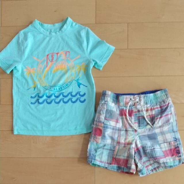 GAP Kids(ギャップキッズ)のGAP 水着　パンツ　ボトム　ズボン ラッシュガード 100cm キッズ/ベビー/マタニティのキッズ服男の子用(90cm~)(水着)の商品写真