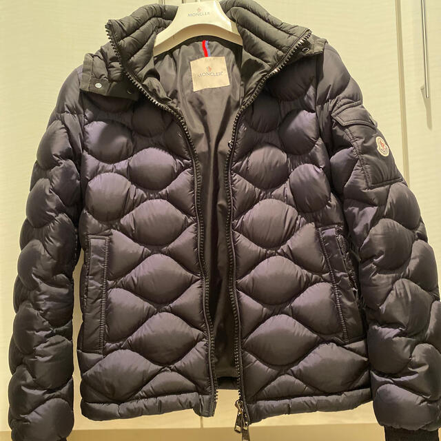 MONCLER(モンクレール)のasyorocoma様　専用 メンズのジャケット/アウター(ダウンジャケット)の商品写真