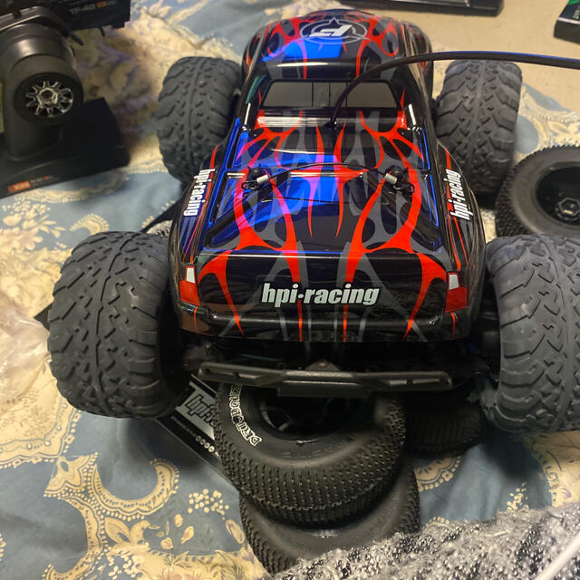 hpi サベージ　フラックス　XS 石狩市　MAX105km！ エンタメ/ホビーのおもちゃ/ぬいぐるみ(ホビーラジコン)の商品写真