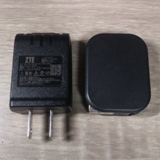 プロフ必見様専用　ZTE充電器　2個組です。(バッテリー/充電器)