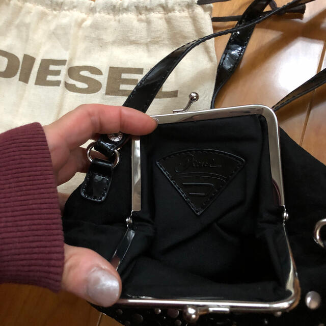 DIESEL(ディーゼル)のDIESELがま口ポシェットポーチ レディースのバッグ(ショルダーバッグ)の商品写真