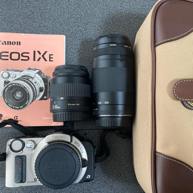 Canon(キヤノン)の『大特価セール』Canon 一眼レフカメラ EOS IXE スマホ/家電/カメラのカメラ(デジタル一眼)の商品写真