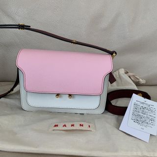 マルニ(Marni)の新品未使用　マルニ　トランクミニ　ショルダーバッグ　ポシェット(ショルダーバッグ)