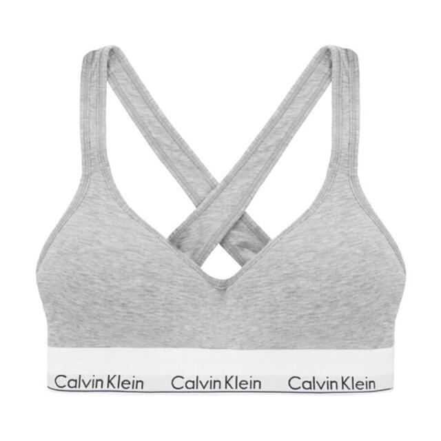 Calvin Klein(カルバンクライン)の☆今月中まで値下げ☆ Calvin Klein ノンワイヤーブラ パット付き レディースの下着/アンダーウェア(ブラ)の商品写真