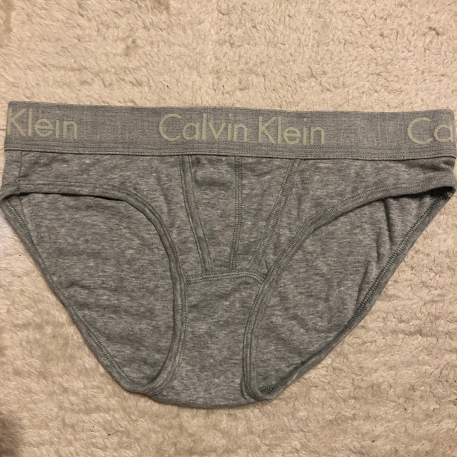 Calvin Klein(カルバンクライン)のカルバンクライン　CalvinKlein 下着　ブラ　ショーツ レディースの下着/アンダーウェア(ブラ&ショーツセット)の商品写真