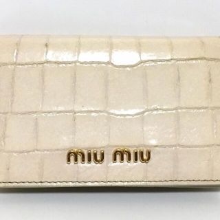 ミュウミュウ(miumiu)のmiumiu(ミュウミュウ) 名刺入れ - 5M1122(名刺入れ/定期入れ)