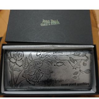 Jean-Paul GAULTIER(財布)のフリマアイテム一覧 Jean-Paul GAULTIER(財布)のフリマアイテム一覧