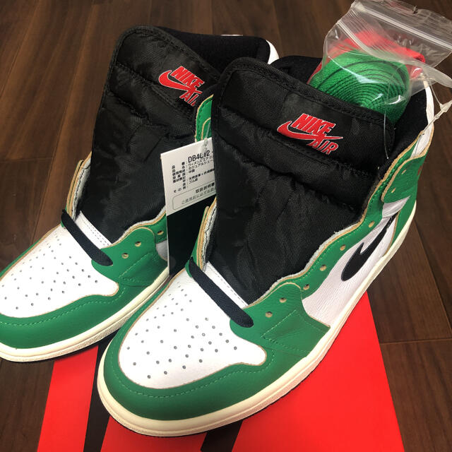 NIKE(ナイキ)のNIKE AIR JORDAN1 Lucky Green 24cm レディースの靴/シューズ(スニーカー)の商品写真