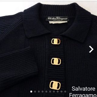 サルヴァトーレフェラガモ(Salvatore Ferragamo)のSalvatore Ferragamo☆フェラガモ　ヴァラ☆ウール100 ニット(ニット/セーター)