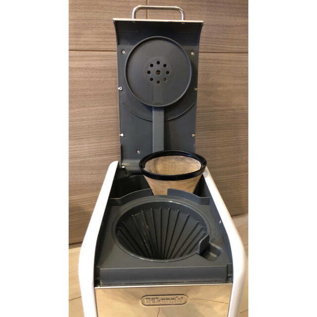 DeLonghi(デロンギ)のデロンギ　コーヒーメーカー　delonghi  kmix スマホ/家電/カメラの調理家電(コーヒーメーカー)の商品写真