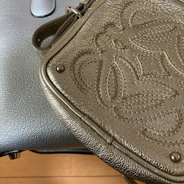 ロエベ　ポシェット　loewe 2