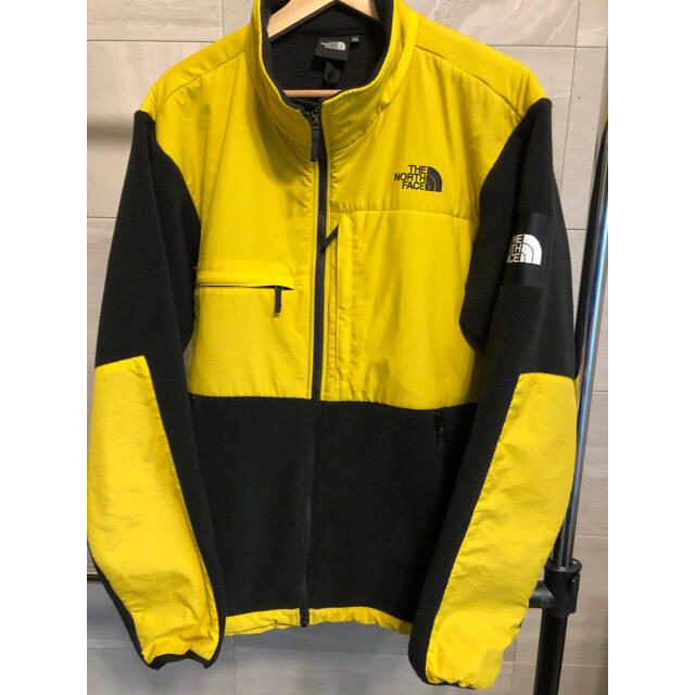 THE NORTH FACE(ザノースフェイス)のクロさん専用　希少カラー　ノースフェイス　デナリジャケット　XL メンズのジャケット/アウター(その他)の商品写真