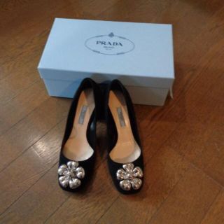 プラダ(PRADA)のプラダPRADA　スエード・ブラック　パンプス　size36(ハイヒール/パンプス)