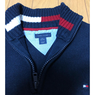 トミーヒルフィガー(TOMMY HILFIGER)のトミーヒルフィガーニットセーター130(ニット)