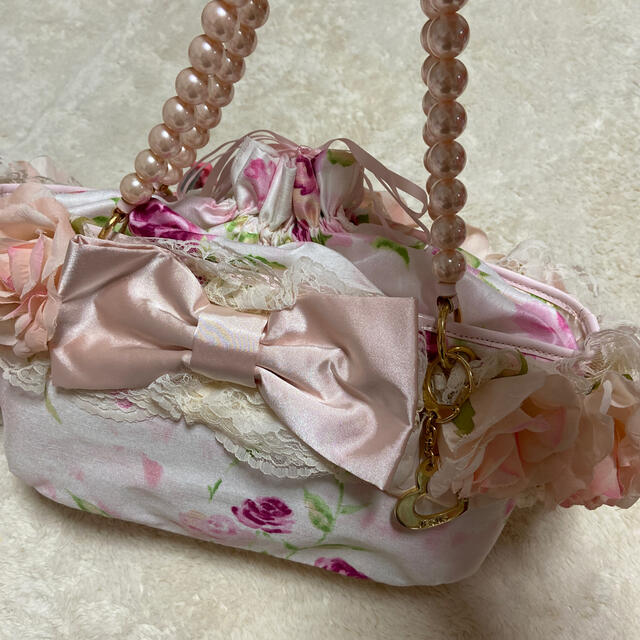 JESUS DIAMANTE(ジーザスディアマンテ)のジーザスディアマンテ💖薔薇🌹いっぱい🌟かわいい💕バッグ美品 レディースのバッグ(ハンドバッグ)の商品写真