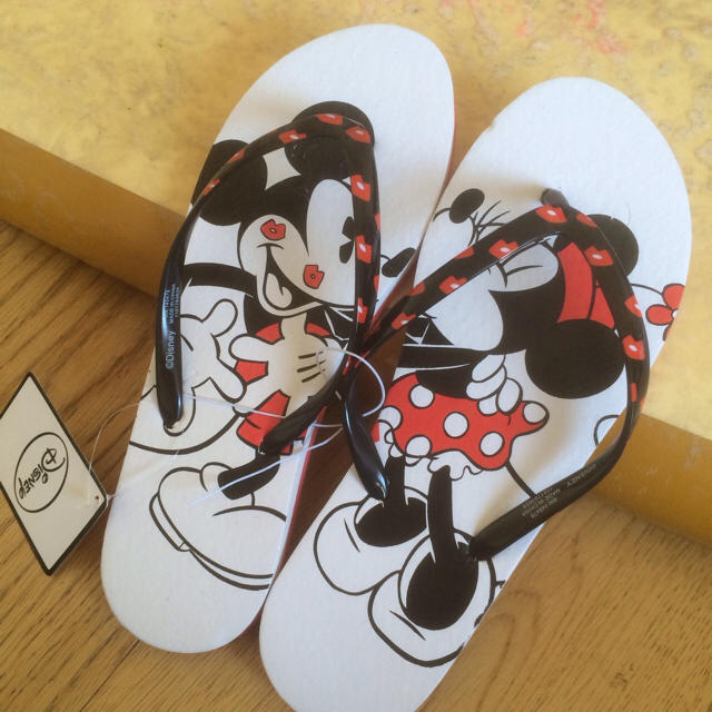 Disney(ディズニー)のPRIMARK♡ミッキー&ミニービーサン レディースの靴/シューズ(ビーチサンダル)の商品写真