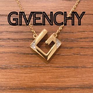 ジバンシィ(GIVENCHY)の※最終価格※GIVENCHY ゴールド　ネックレス(ネックレス)