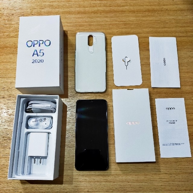 OPPO A5 2020　SIMフリー　スマートフォン